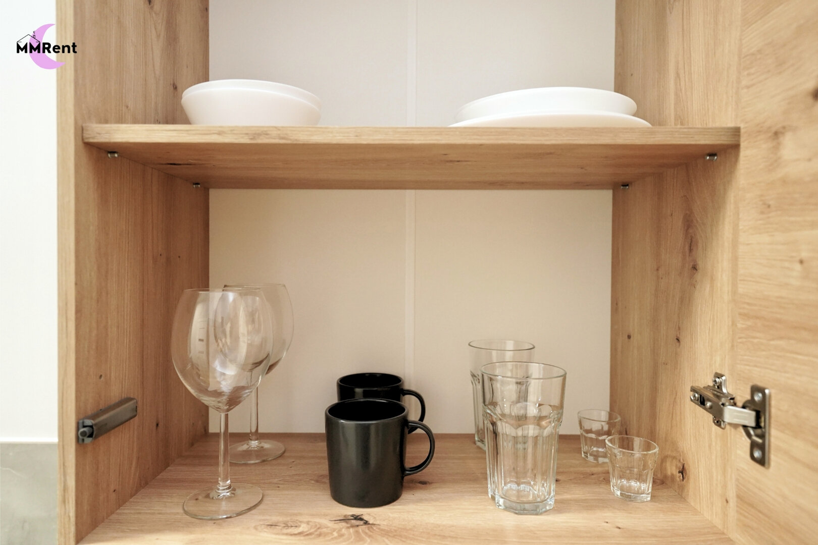 MMRent Maria Smeja - 18