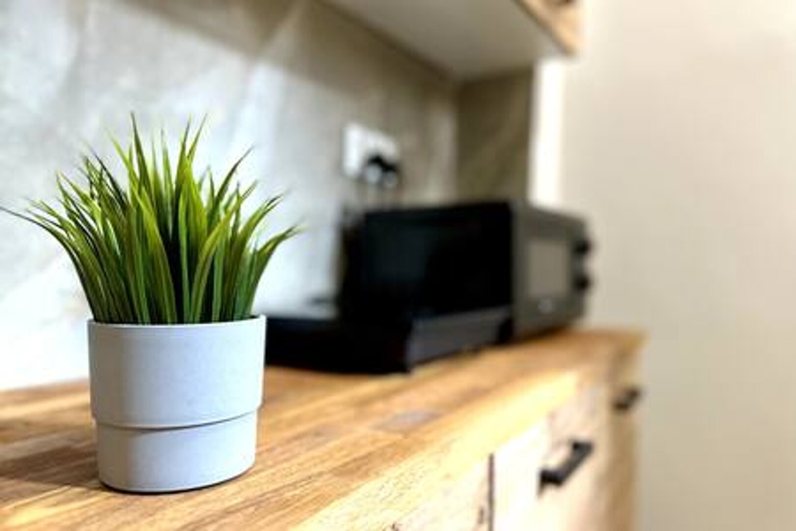 MMRent Maria Smeja - 18