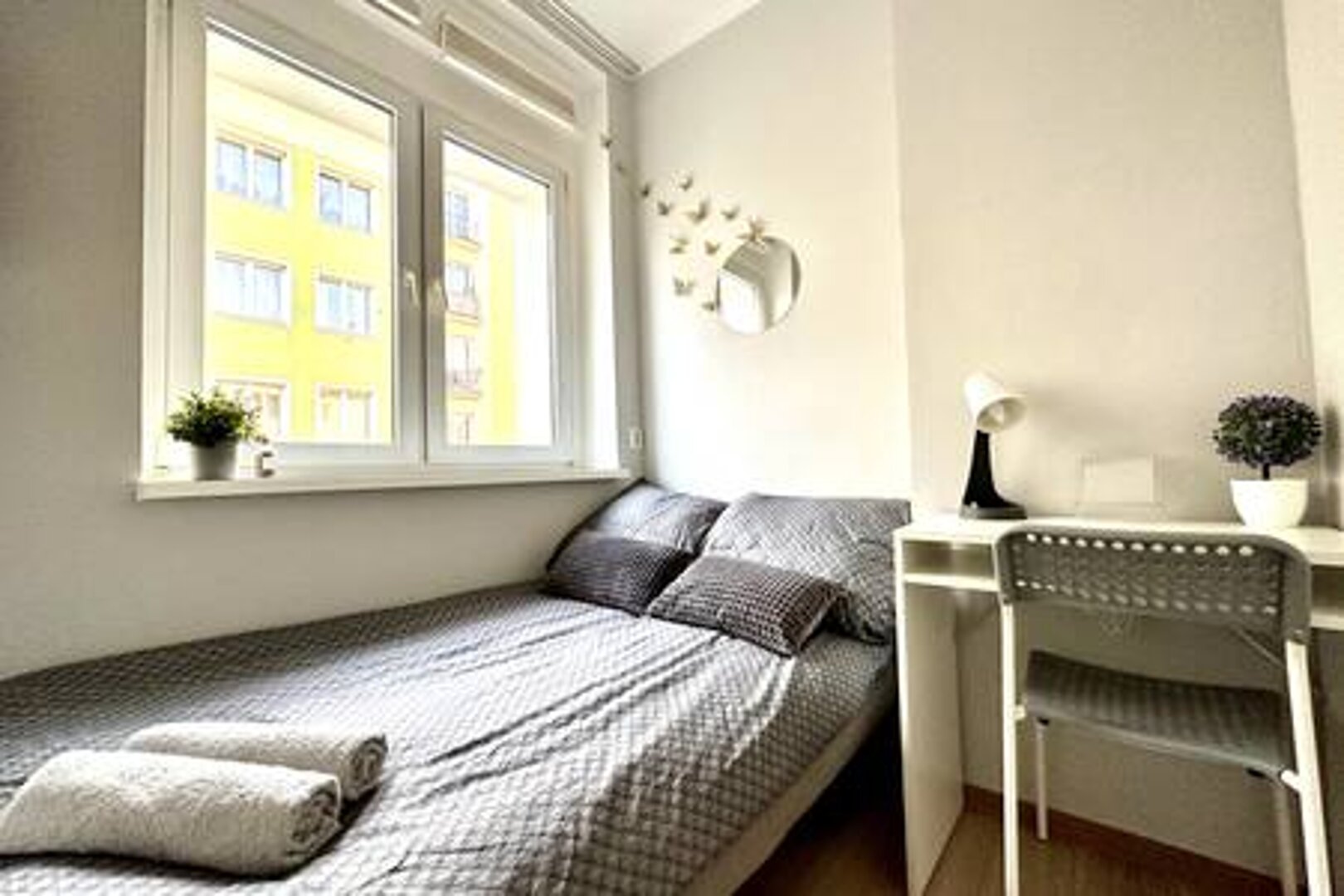 MMRent Maria Smeja - 6