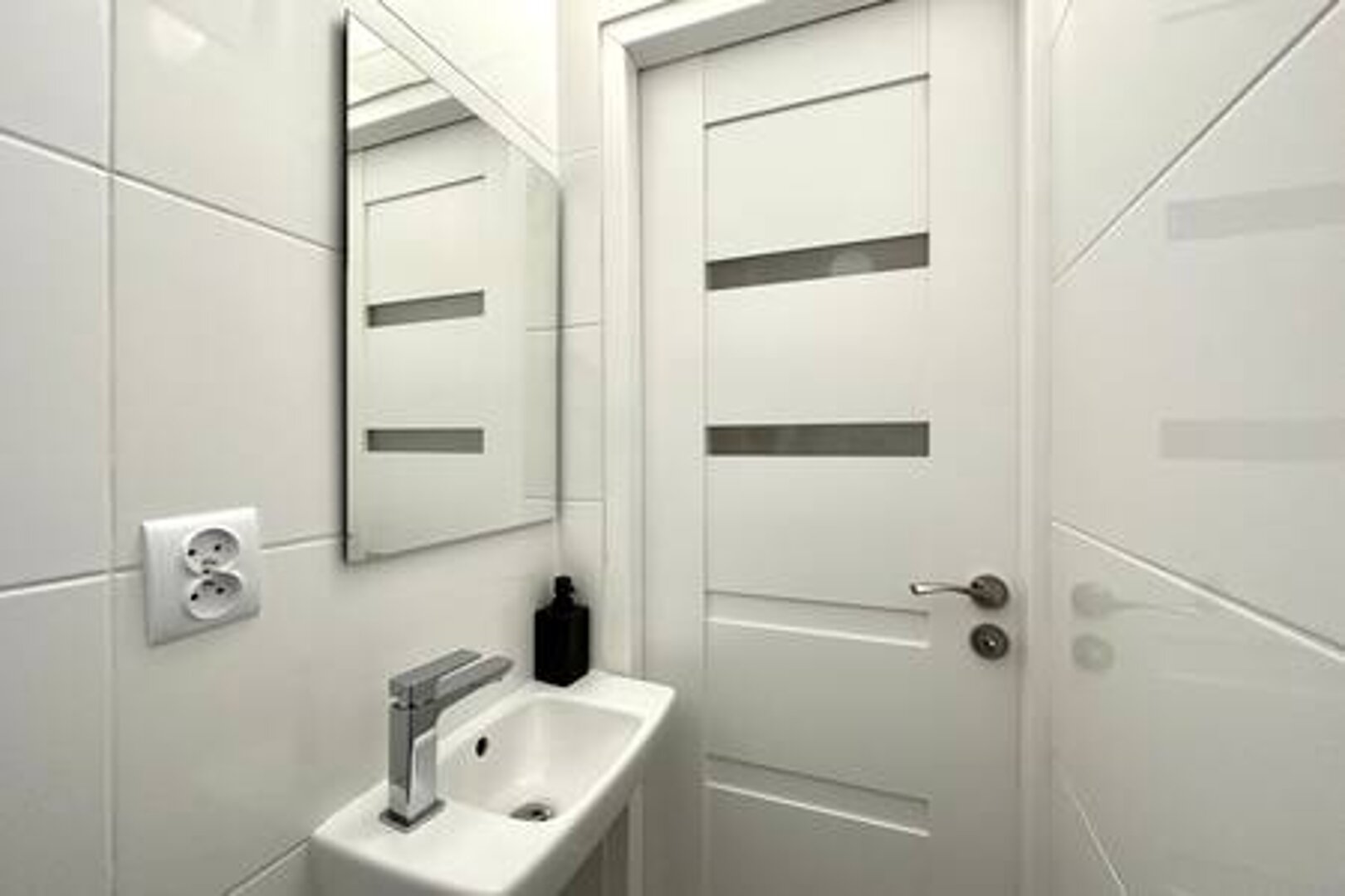 MMRent Maria Smeja - 18