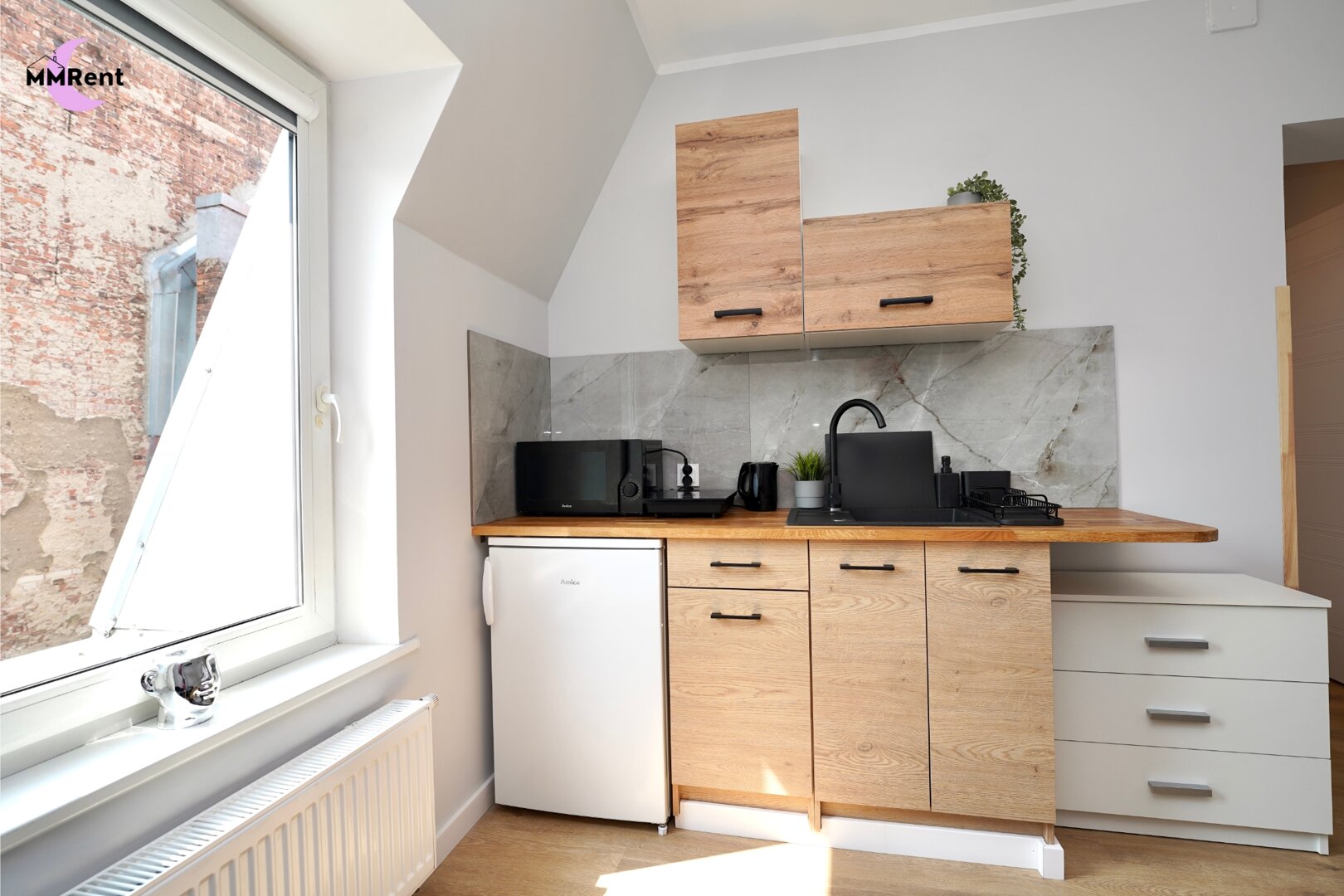 MMRent Maria Smeja - 18